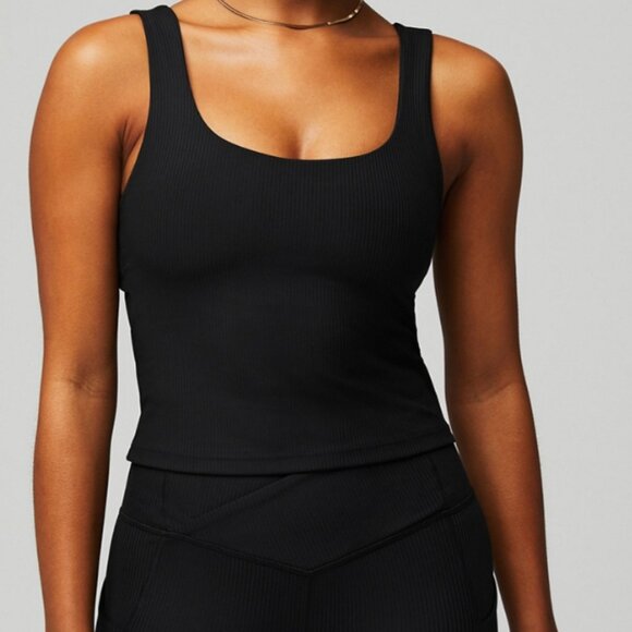 NWT Oasis Rib Twist Built-In Bra Tank - Picture 2 of 5